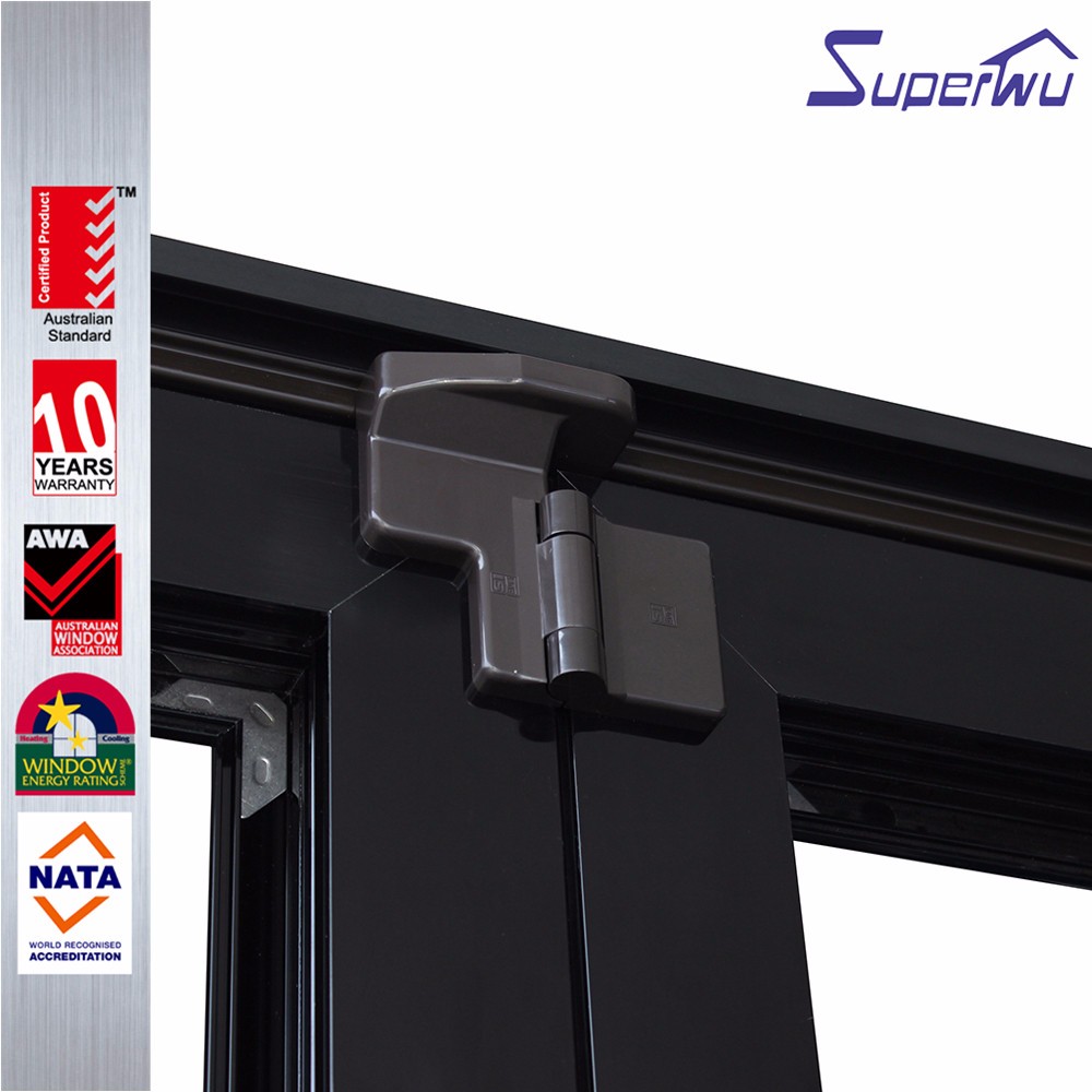 Folding Door Feature 3