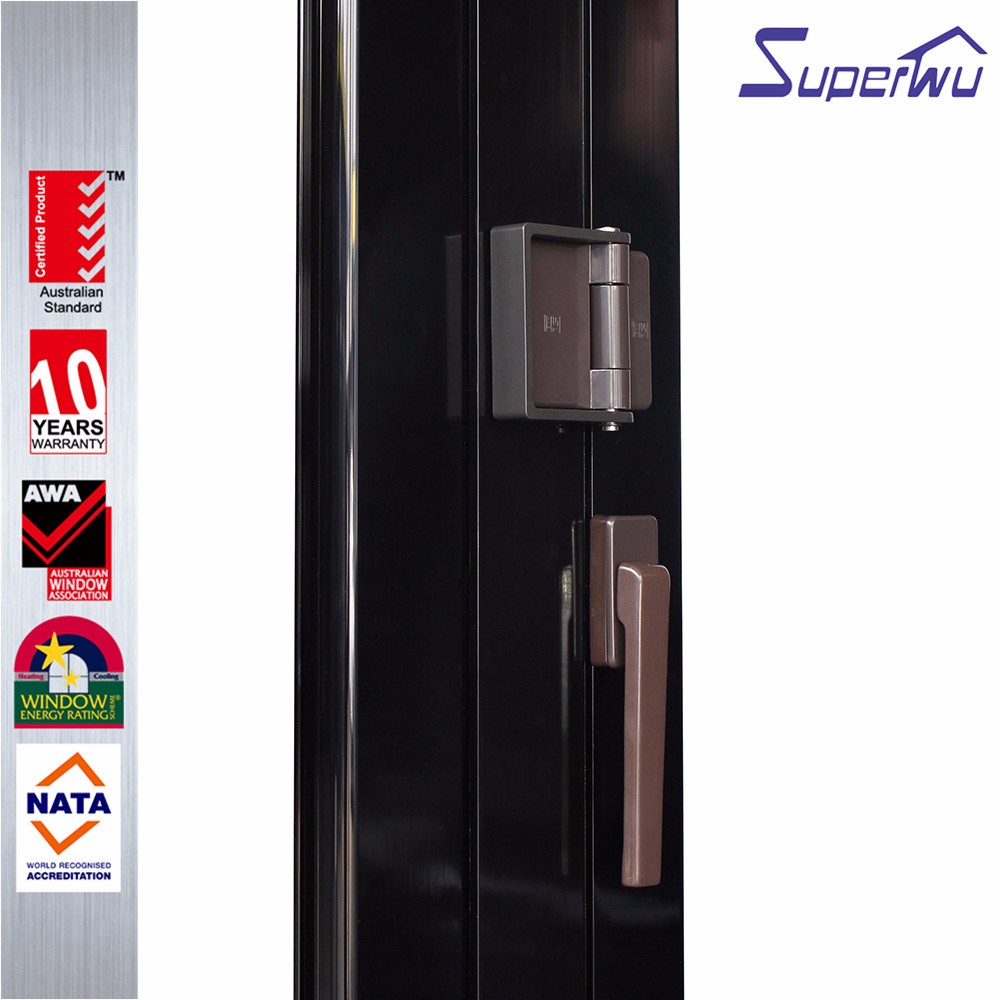 Folding Door Feature 2
