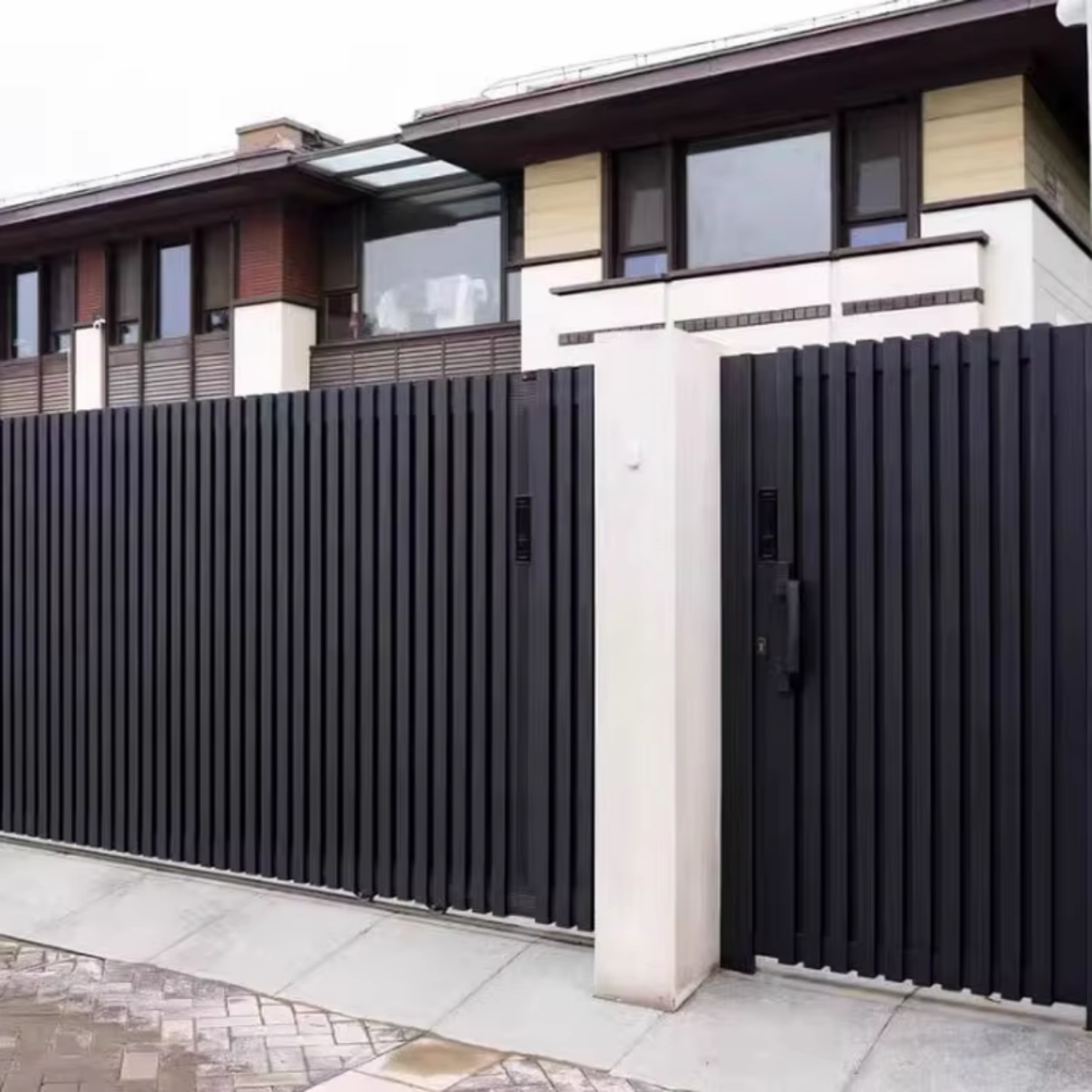 Powder Coated Aluminum Gate Vertical Slat Panel with Pull Handle for Modern Residential House Front Entrance Door Rust Proof