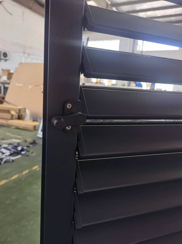 Manual Aluminum Louvered Blade Adjustable Louver Windows Outdoor Horizontal Jalousie Window Shutters Outdoor