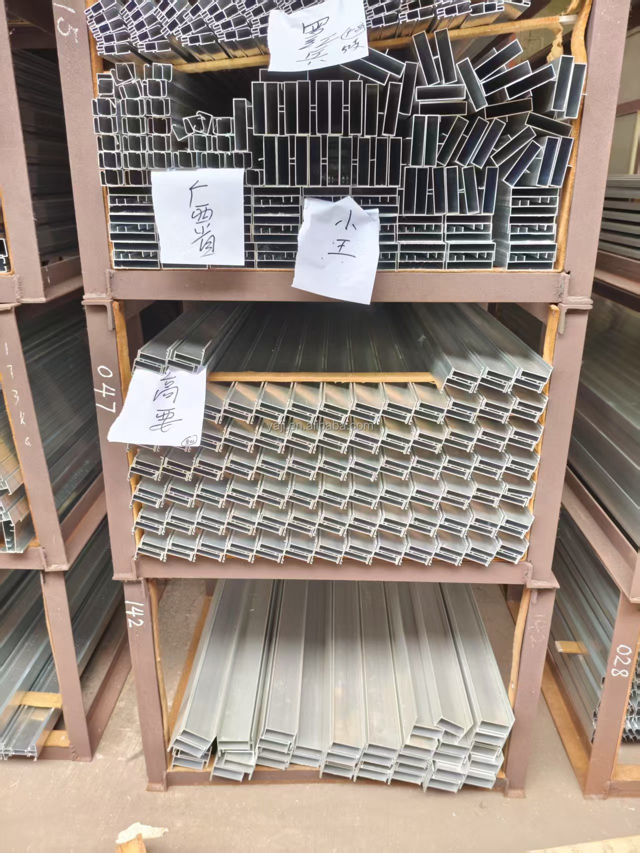 Foshan Factory Sliding Window Aluminum Profiles Aluminum Alloy for Sliding Windows