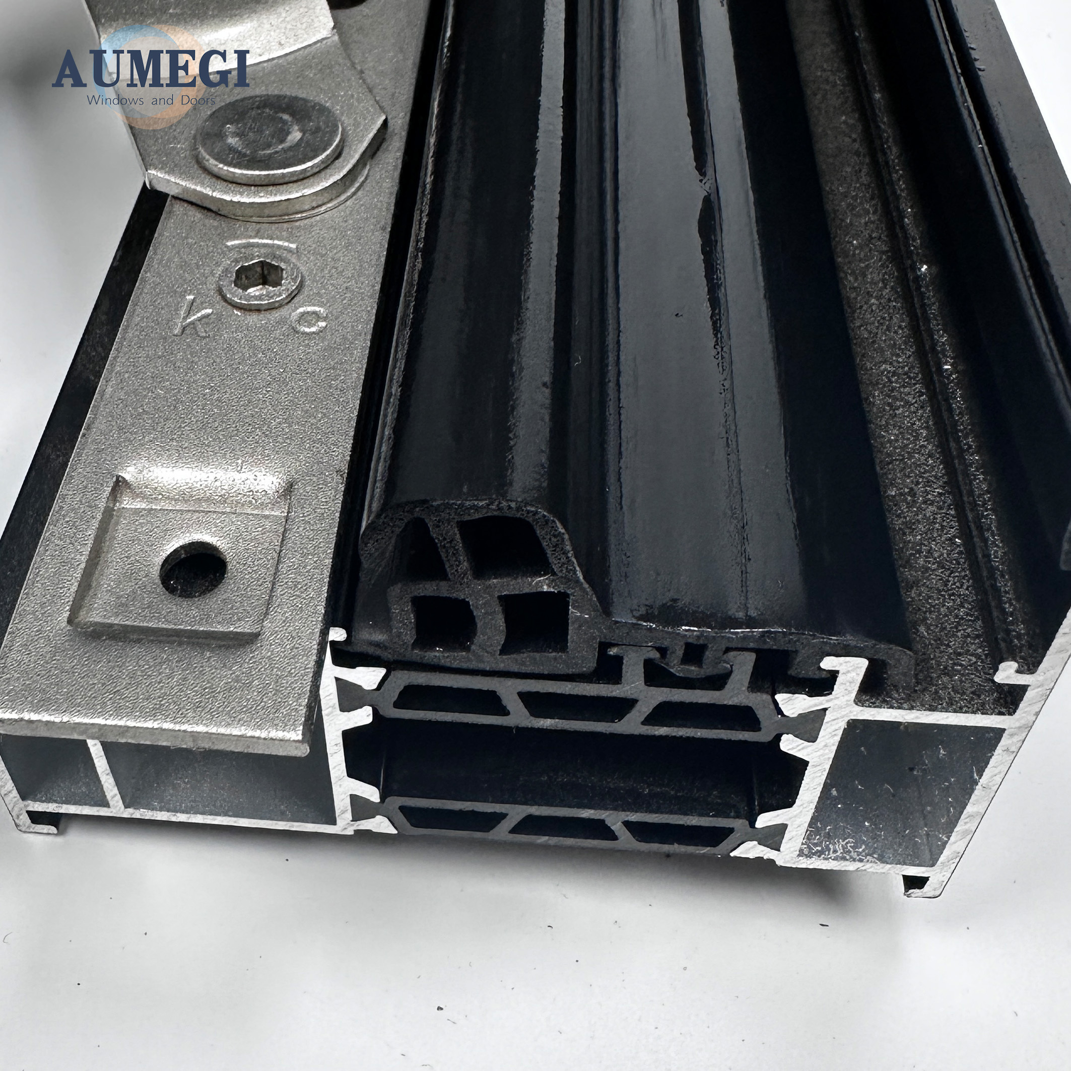 AUMEGI American NFRC Aluminium Soundproof Casement Window Burglar Designs Tilt and Turn Window