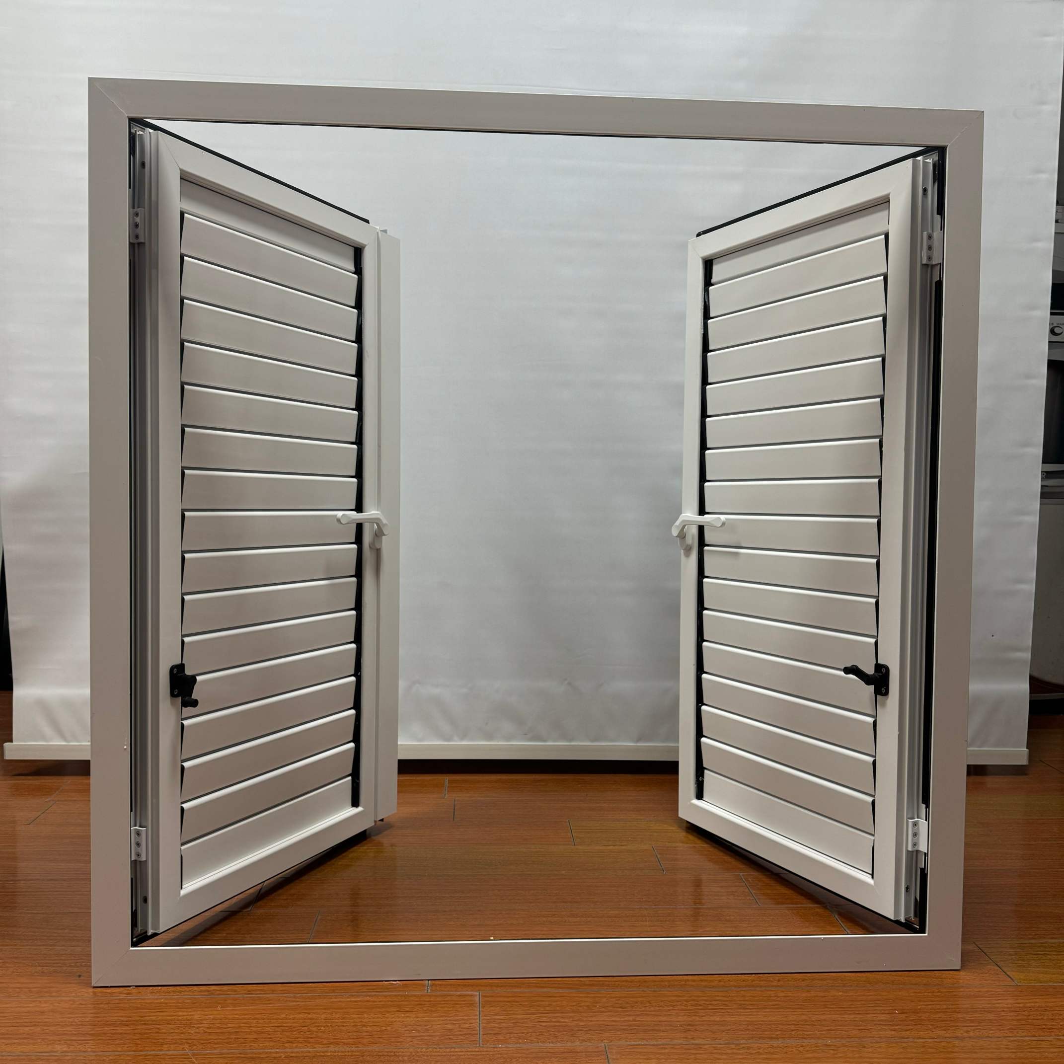 Aluminum Casement Window with Louvers - Adjustable Ventilation for Office Buildings