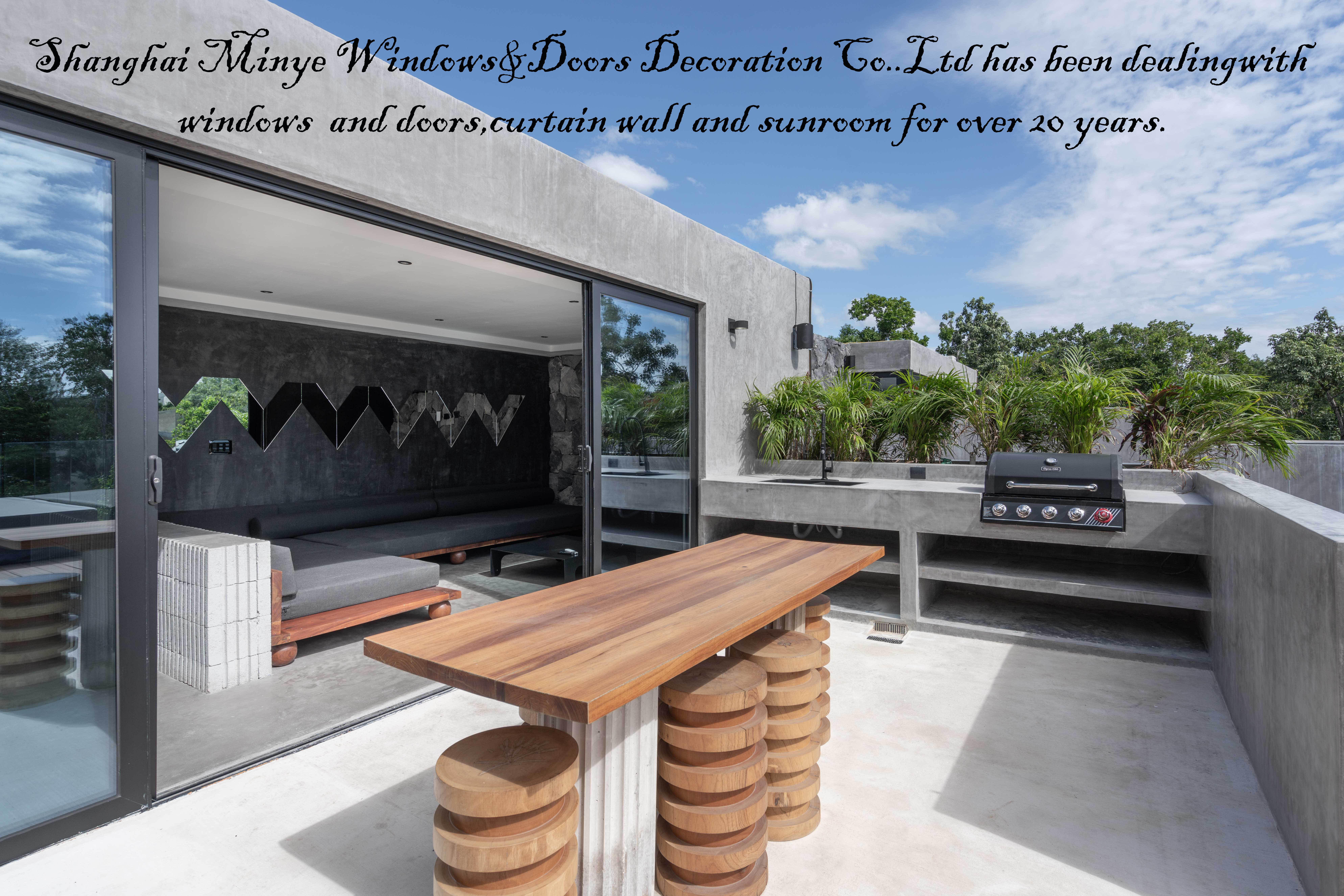 European Design Round Window Showcase