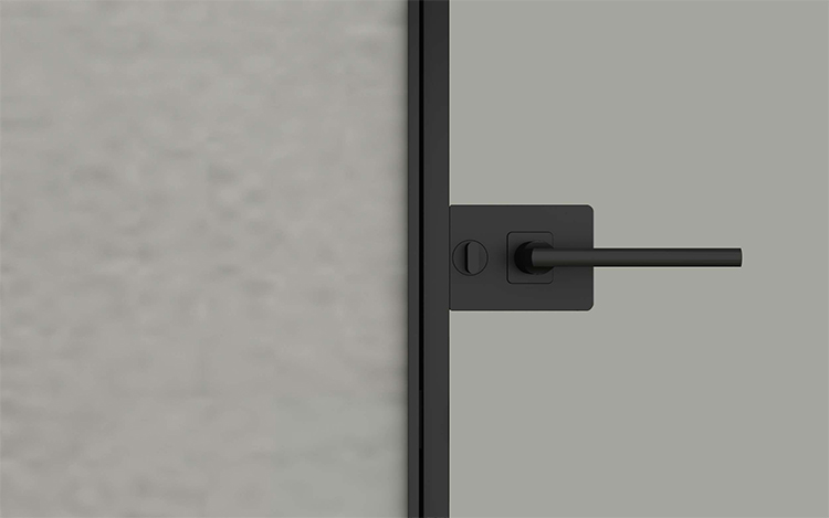 Door Detail Image 3