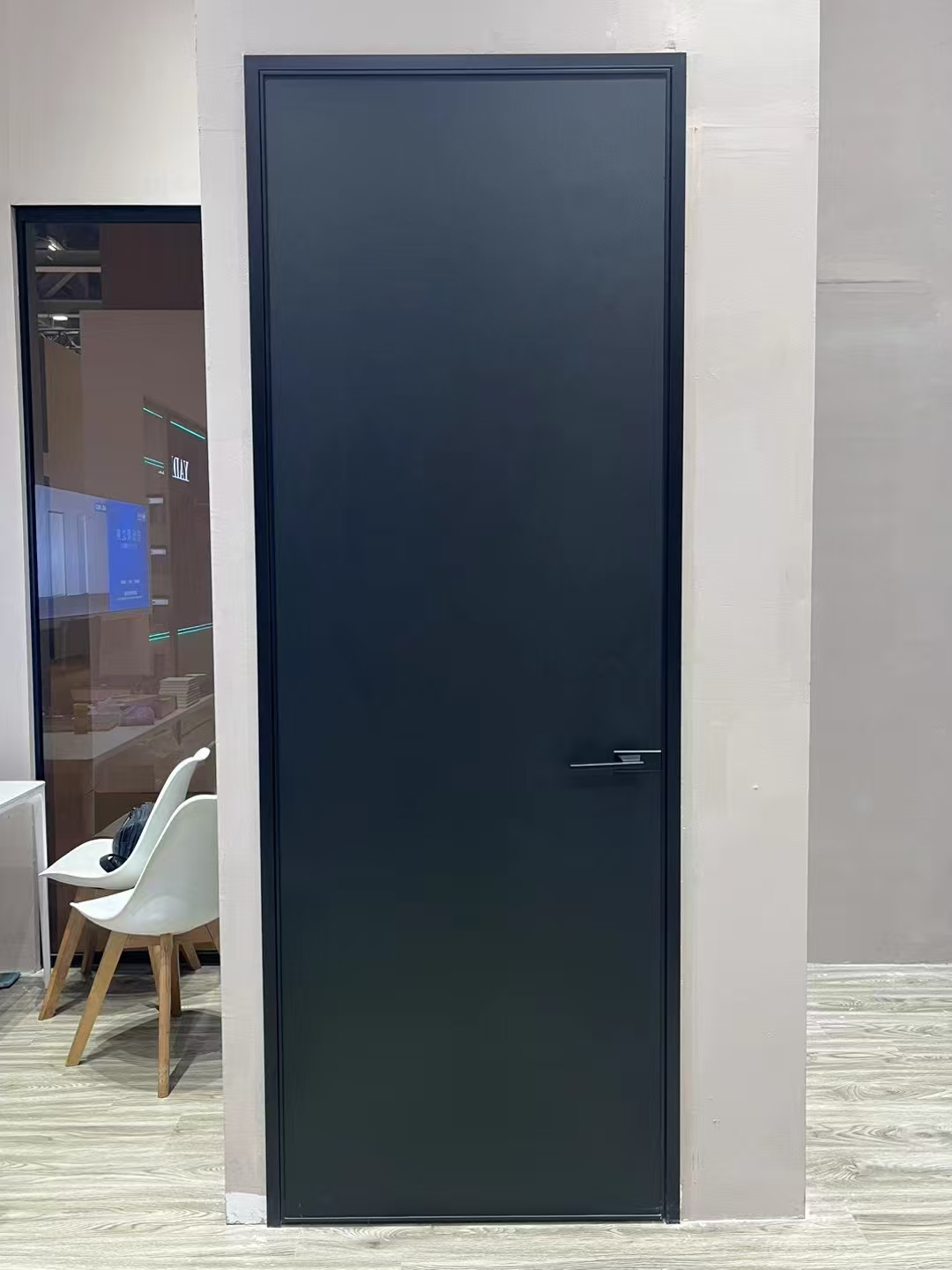 Product Details 4