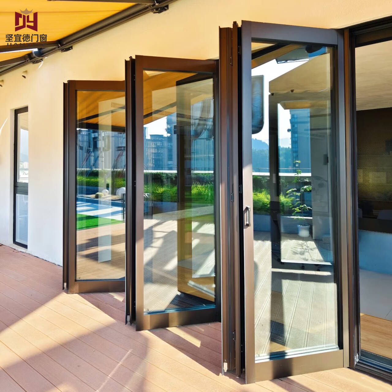 Multi Panel Aluminum Folding Glass Door for Patio, Bedroom and Hotel Interiors