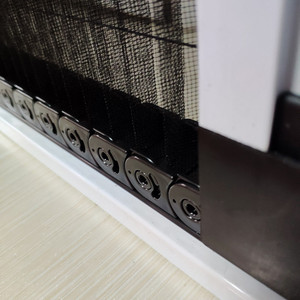 Aluminum Trackless Pleated Mosquito Mesh Screen Door