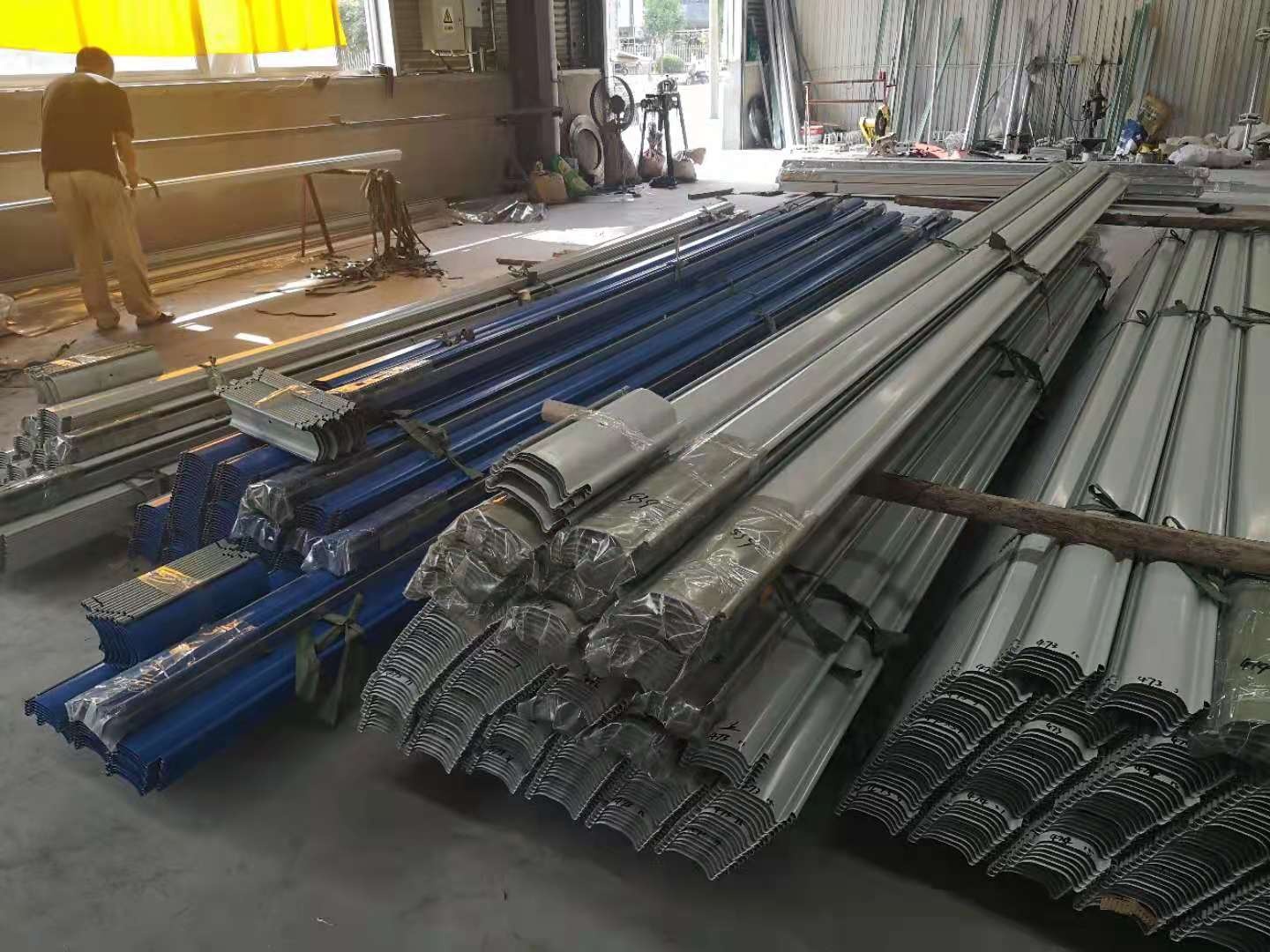 Wholesale Smart Metal Rolling up Doors Hurricane Steel Roller Shutter Garage Door Warehouse Exterior Roll Top Door