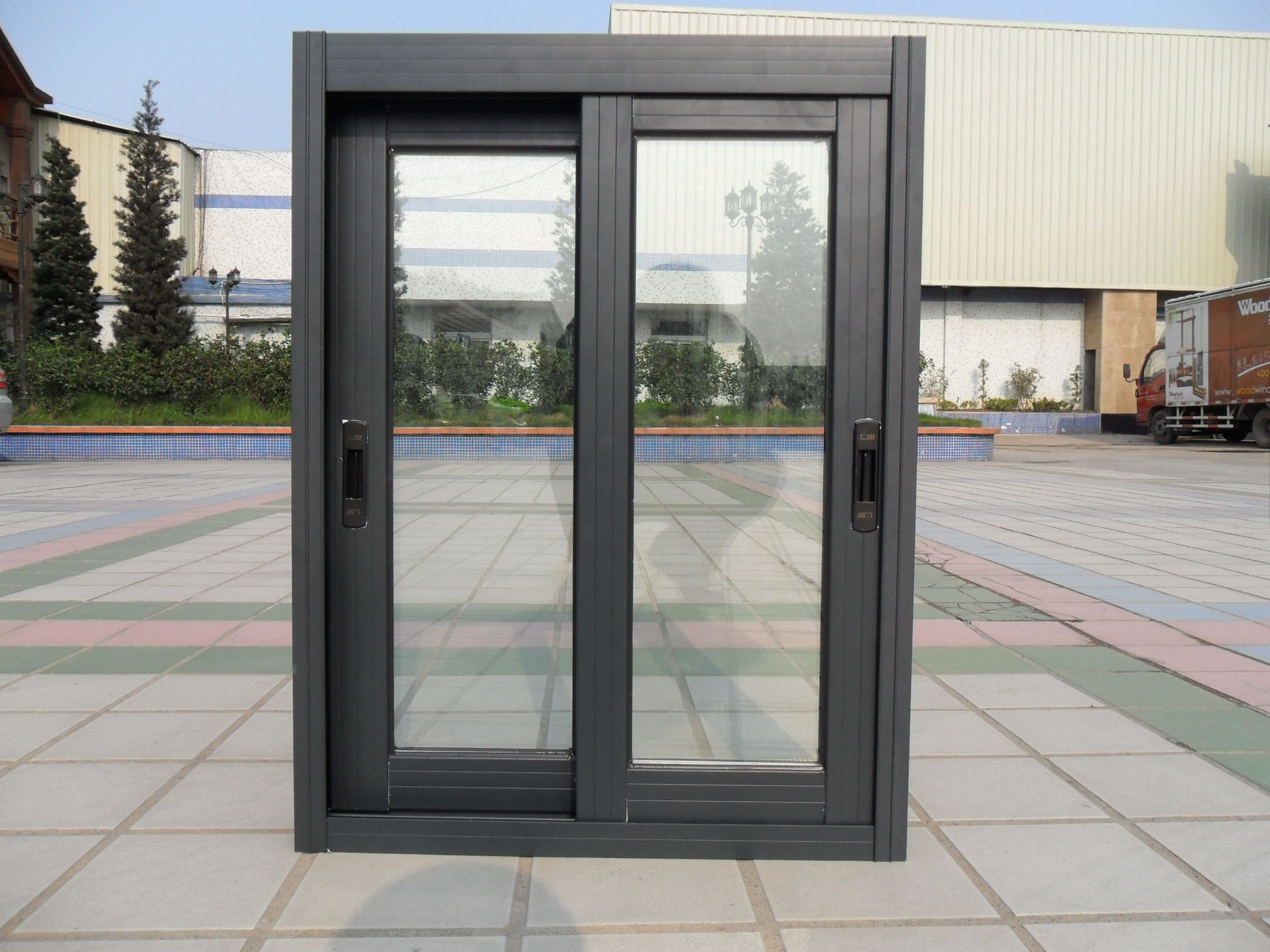 Wholesale's Price Ventilated Single-layer Glass Aluminum Sliding Windows for Home